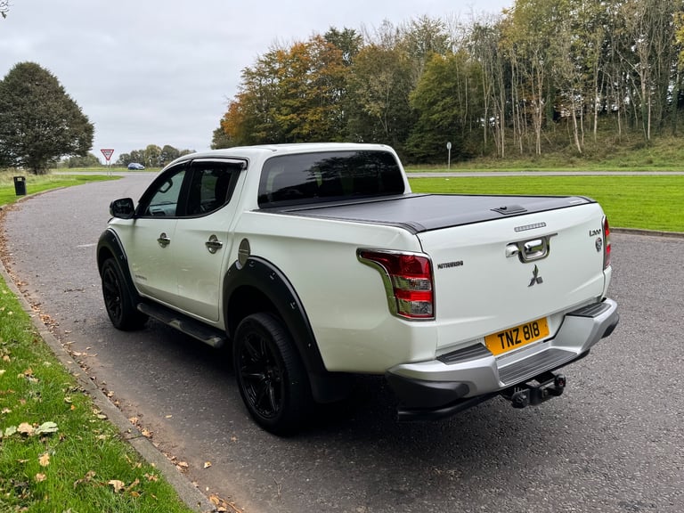 Mitsubishi, L200, Pick Up, 2016, Manual, 2442 (cc)