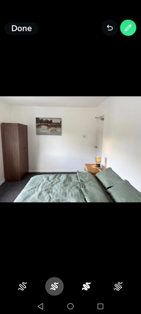 Large double bedroom 