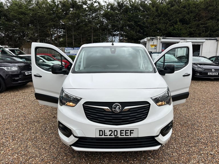 2020 Vauxhall Combo 1.5 Turbo D 2000 Sportive L1 H1 Euro 6 (s/s) 4dr PANEL VAN Diesel Manual