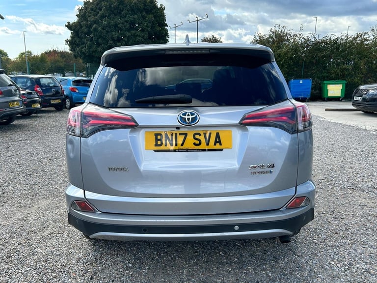 2017 Toyota RAV4 2.5 VVT-h Business Edition Plus CVT Euro 6 (s/s) 5dr (Safety Sense, Nav) ESTATE ...