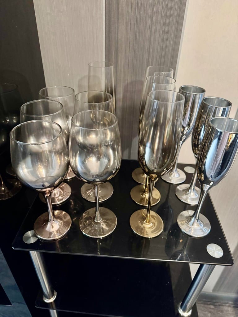 Mixed glassses 