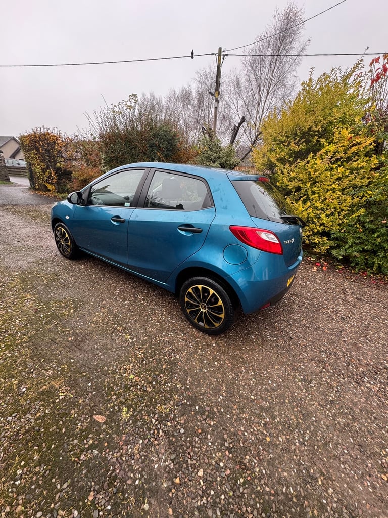 Mazda, 2, Hatchback, 2013, Manual, 1349 (cc), 5 doors