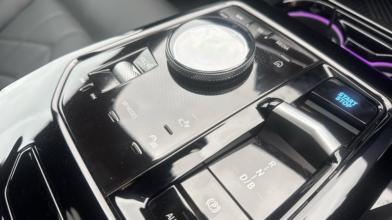 2025 BMW i5 250kW eDrive40 M Sport 84kWh 5dr Auto Electric Estate Estate Electric Automatic