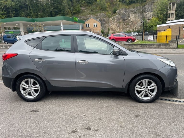 2012 12 HYUNDAI IX35 1.7 CRDI PREMIUM SUV 5DR DIESEL MANUAL EURO 5*HISTORY*HALF