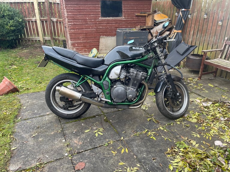 Suzuki bandit 600 read add