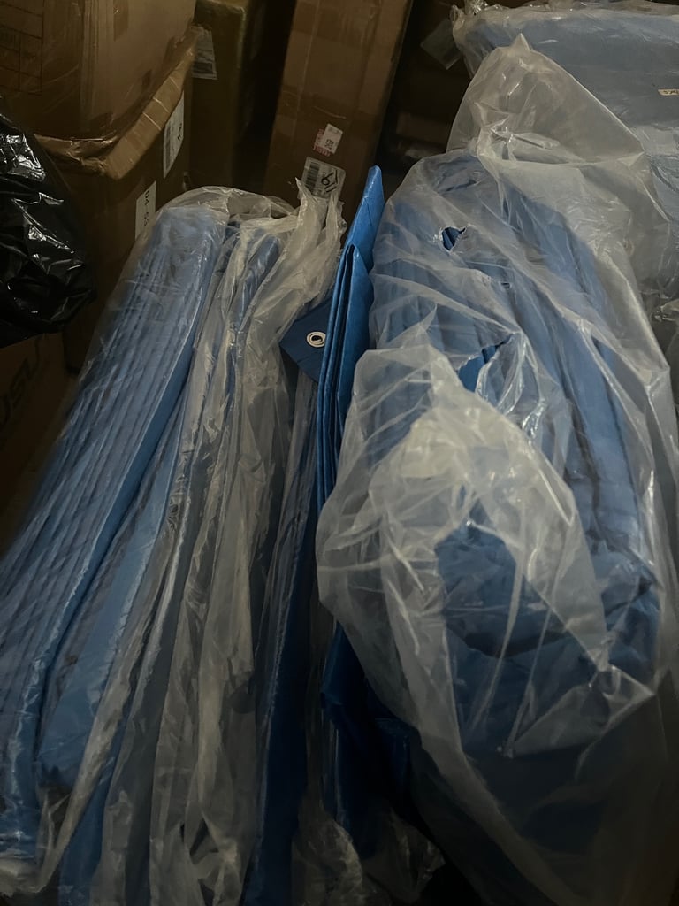 Tarpaulin Heavy Duty Waterproof 10m x 10m Metal Fixing Eyelets & Rope Reinforced Hems