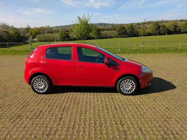 2010 Fiat Grande Punto 1.4 Sound 5dr HATCHBACK Petrol Manual