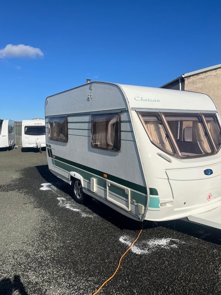 Lunar Chauto 4 berth fitted mover 