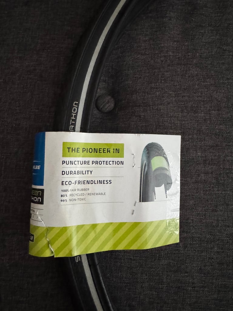 Schwalbe Marathon Green Tyre 700 x 32mm 