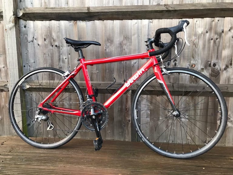 B’Twin racing bicycle Triban3 good condition 