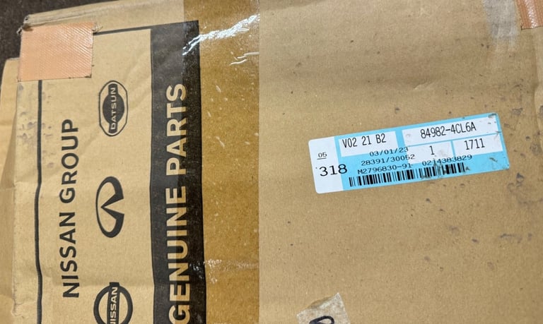 Brand New Genuine Nissan X Trail Parcel Shelf Tonneau Cover 849824CL6A