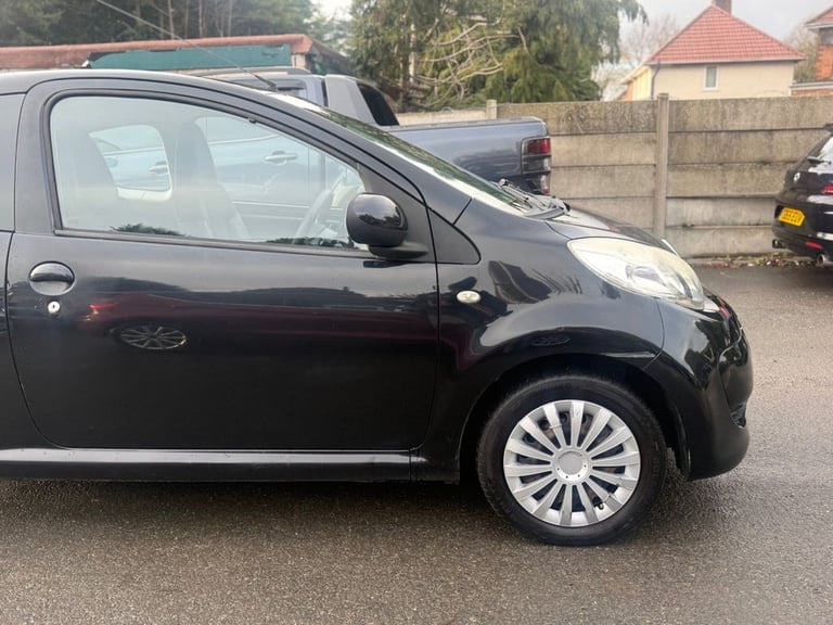 2010 Citroen C1 1.0i VTR+ Hatchback 3dr Petrol Manual Euro 4 (68 ps) Hatchback Petrol Manual - Image 6