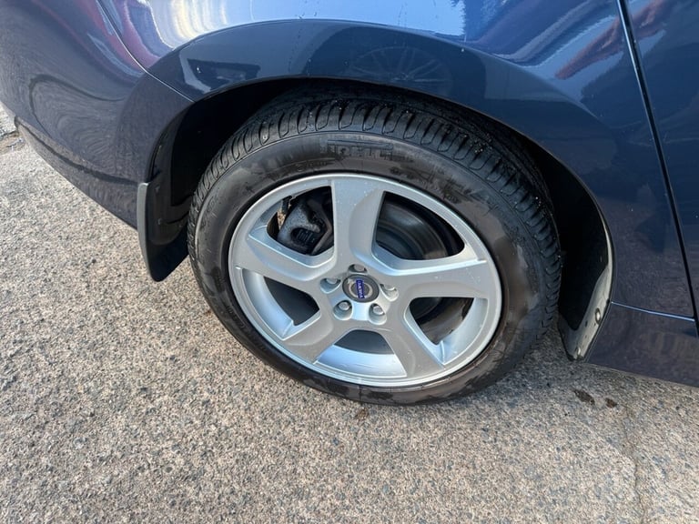 2012 Volvo V60 2.0 D3 SE Estate 5dr Diesel Manual Euro 5 (s/s) (163 ps) Estate Diesel Manual