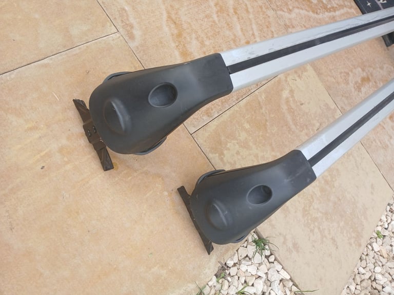 Official nissan juke roof bars 