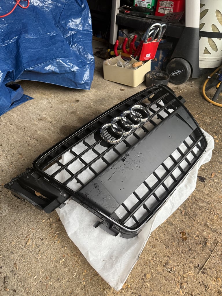 Audi A5 front grille