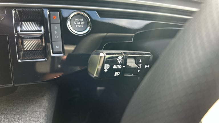 2025 Peugeot 5008 1.2 Hybrid 136 GT 5dr e-DSC6 Petrol Estate Estate Petrol Automatic