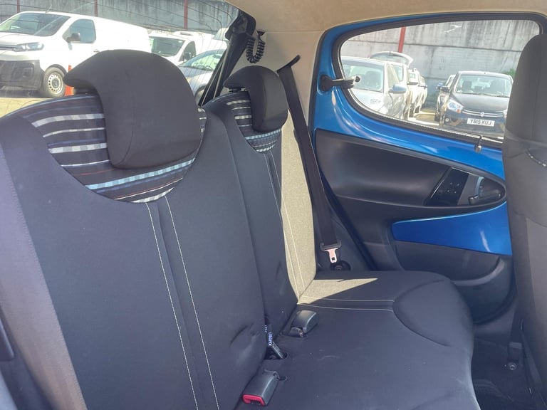 2013 Citroen C1 1.0i VTR+ Euro 5 5dr HATCHBACK Petrol Manual