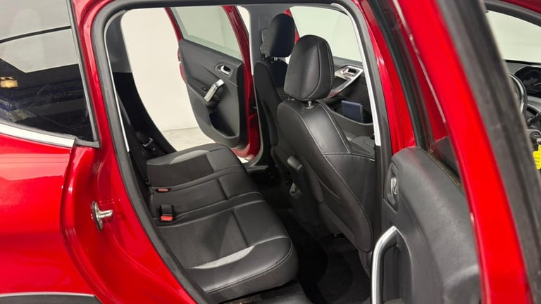 2016 Peugeot 2008 1.6 BlueHDi 100 Allure 5dr HATCHBACK DIESEL Manual