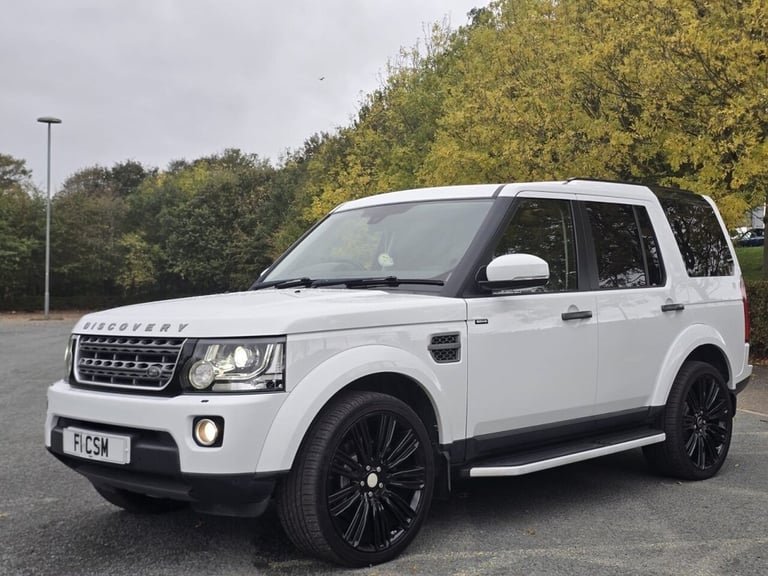 2015 Land Rover Discovery 3.0 SDV6 SE Tech 5dr Auto ESTATE DIESEL Automatic
