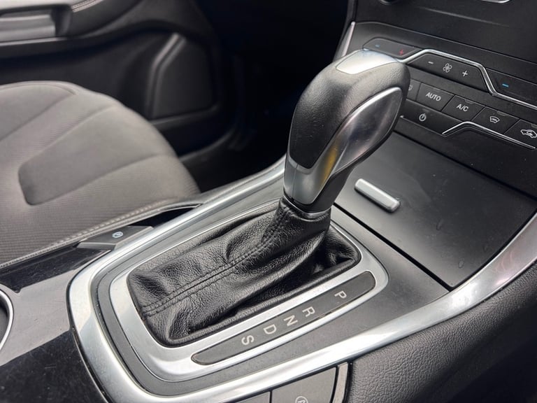 Ford S-Max TITANIUM TDCI