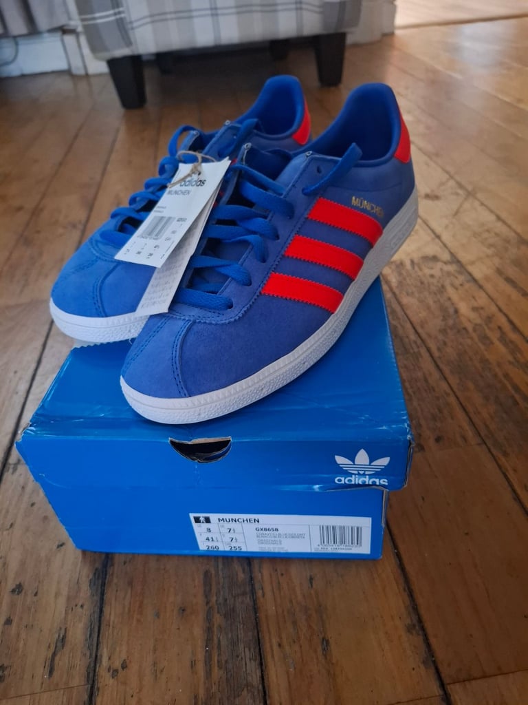 image for Adidas munchen 7 1/2