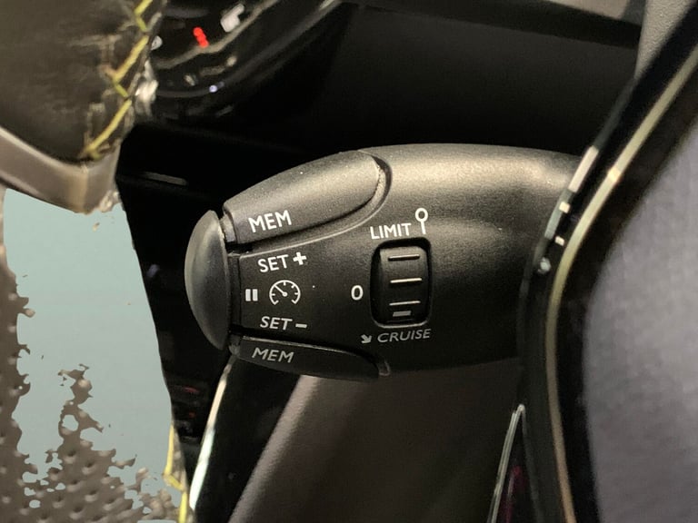 2023 Peugeot 2008 100kW GT 50kWh 5dr Auto HATCHBACK ELECTRIC Automatic