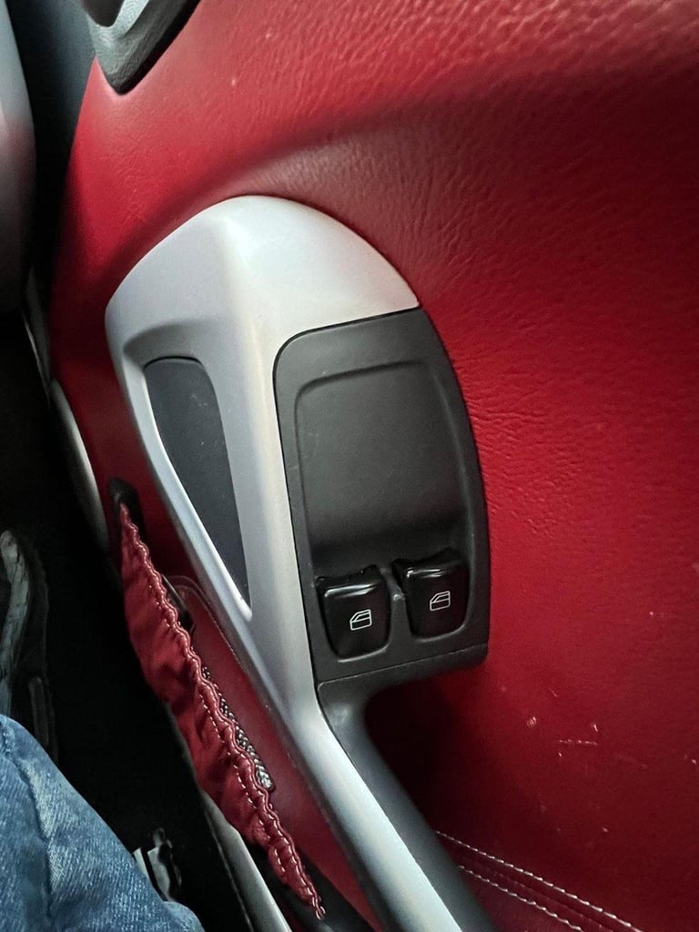 Smart, FORTWO CABRIO, Convertible, 2010, Semi-Auto, 999 (cc), 2 doors