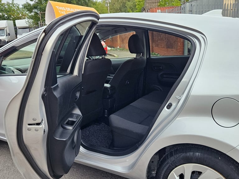 2016 Toyota Aqua 1.5 VVT-I Hybrid Petrol CVT Automatic  Hatchback Hybrid Electric Automatic