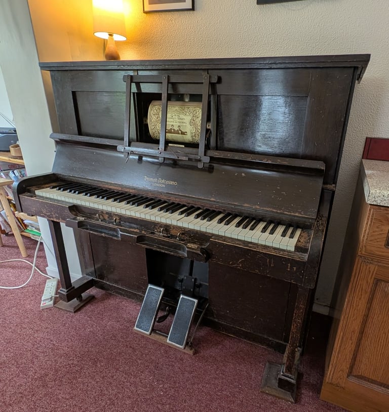 Triumph Autopiano - Pianola