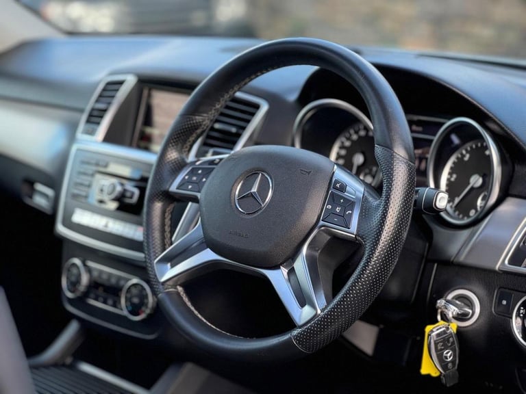 2015 Mercedes-Benz M-Class 2.1 ML250 BlueTEC AMG Line G-Tronic 4WD Euro 6 (s/s) 5dr ESTATE Diesel...