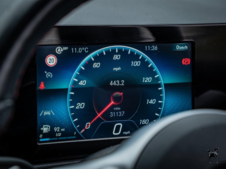 2021 Mercedes-Benz GLA 2.0 GLA200d AMG Line 8G-DCT Euro 6 (s/s) 5dr HATCHBACK Diesel Automatic