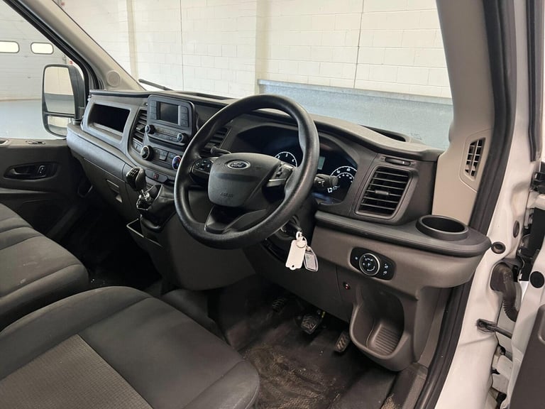 2021 Ford Transit 2.0 350 EcoBlue Leader Chassis Cab 2dr Diesel Manual RWD L4 Euro 6 (s/s) (1 Lut...