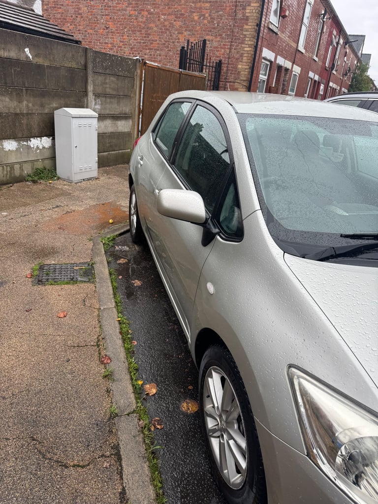 Toyota, AURIS, Hatchback, 2008, Manual, 1364 (cc), 5 doors