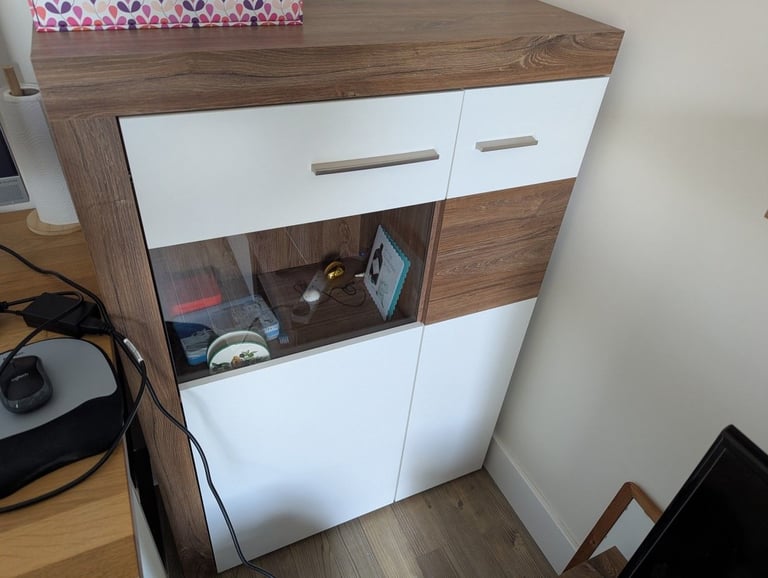 Living Room furniture set+ Samsung TV