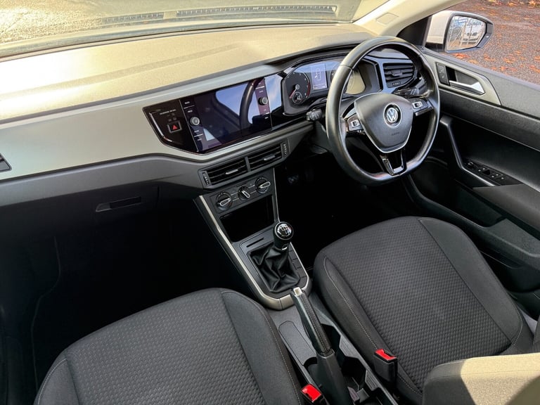 2018 Volkswagen Polo 1.0 75 SE 5dr HATCHBACK PETROL Manual