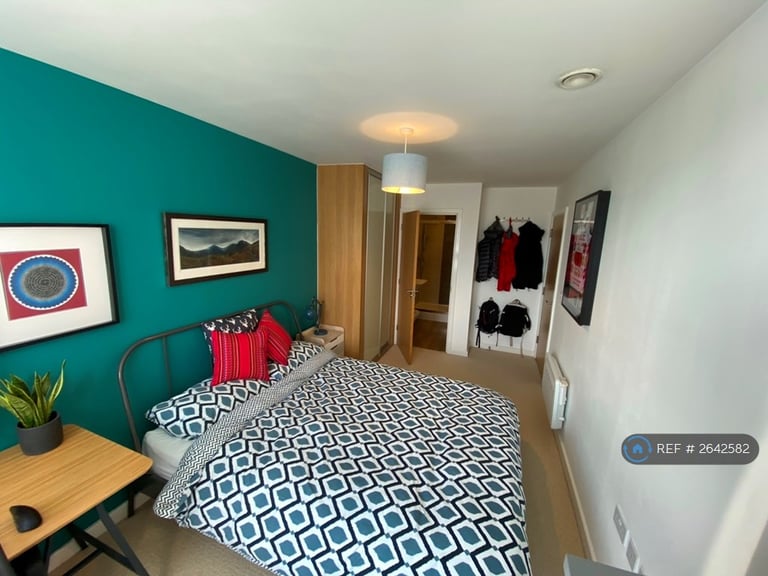 2 bedroom flat in College Street, Southampton, SO14 (2 bed) (#2642582)