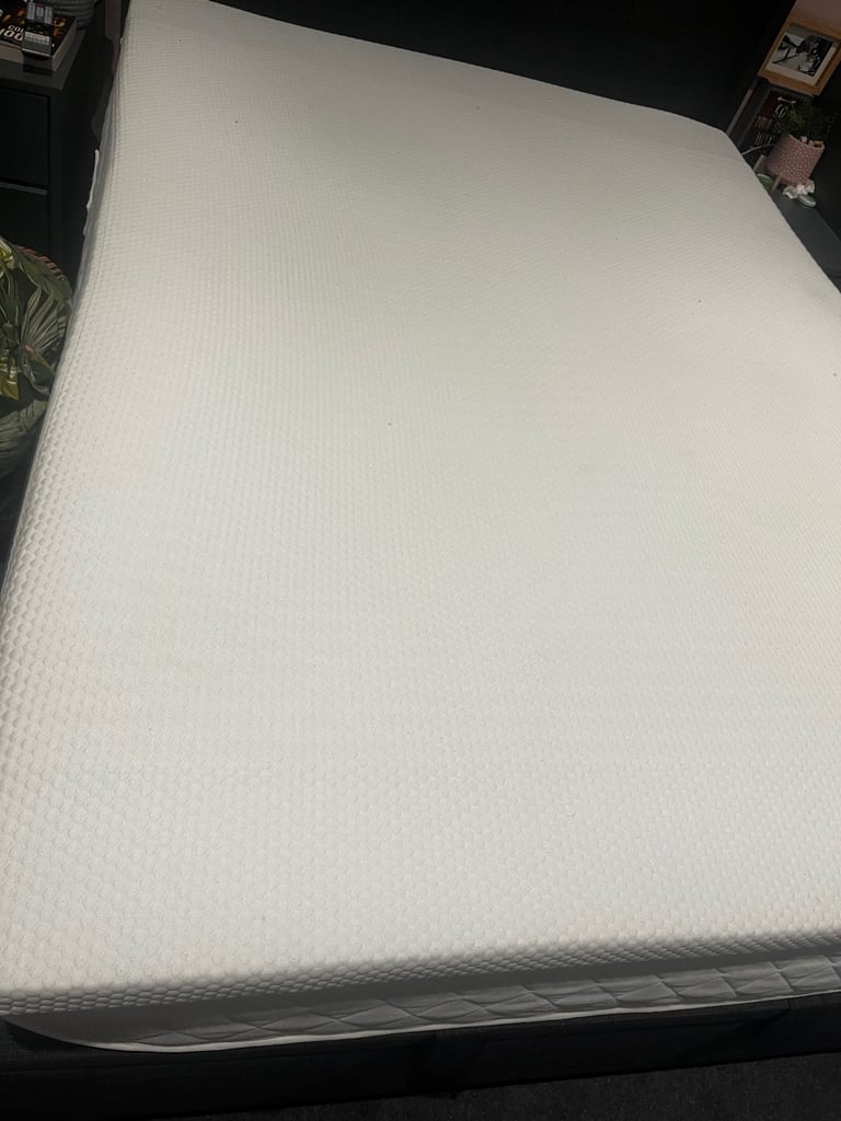 King size mattress with mattress topper included