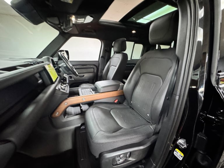 2023 Land Rover Defender 130 3.0 D300 MHEV X Auto 4WD Euro 6 (s/s) 5dr ESTATE Diesel Automatic