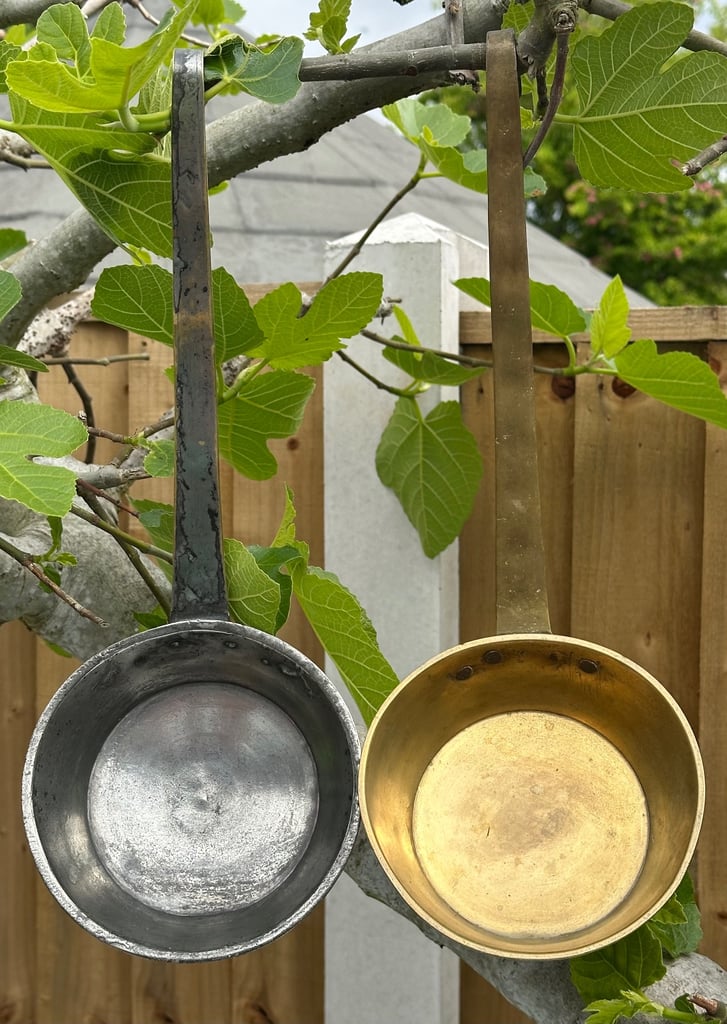ANTIQUE FRENCH BRASS LADLES, HANGING DIPPERS, LOUCHES, L38cm - 1800s KITCHENALIA - WILL POST!