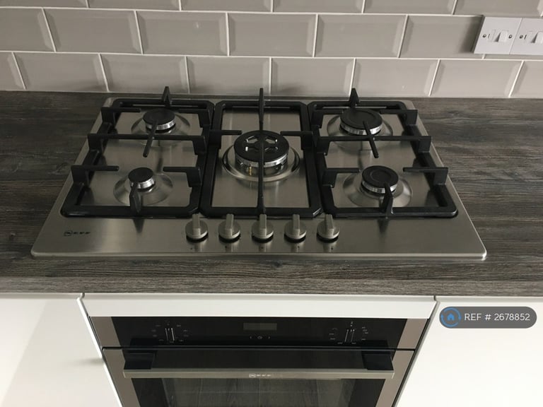 6 bedroom house in Battery Hill, Winchester, SO22 (6 bed) (#2678852)