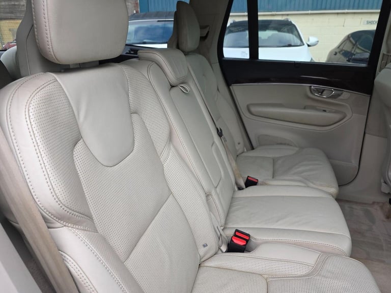 VOLVO XC90 2.0 D5 Inscription Geartronic 4WD Euro 6 (s/s) 5dr 2015