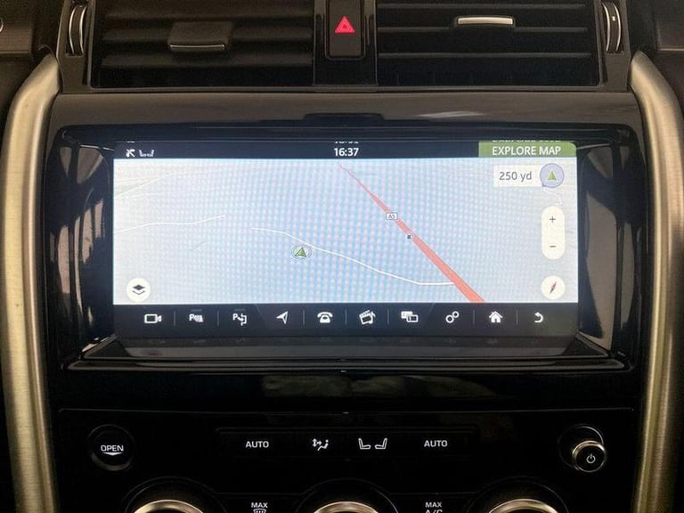 2019 Land Rover Discovery 2.0 SD4 HSE Luxury 5dr Auto ESTATE DIESEL Automatic