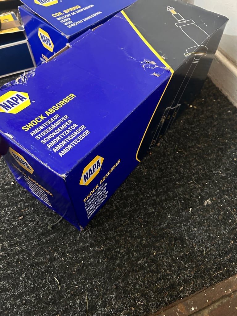 VARIOUS MK1 VW TIGUAN PARTS 