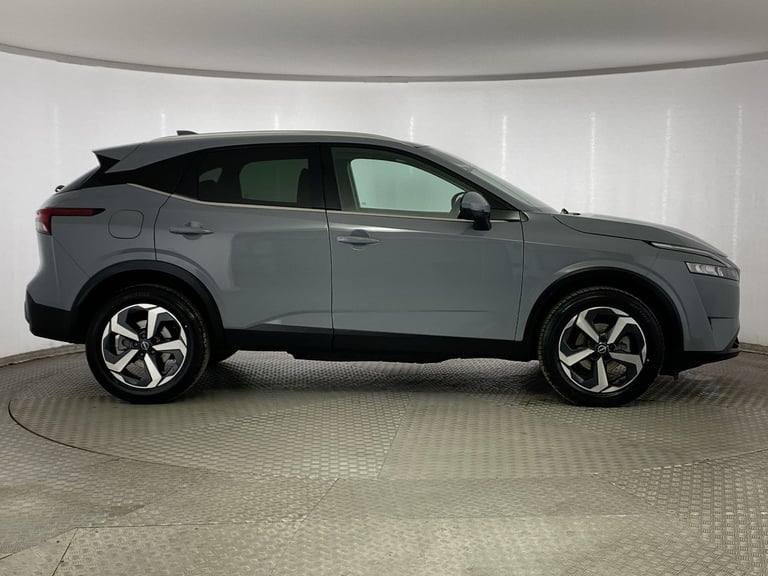2023 Nissan Qashqai 1.3 DiG-T MH 158 N-Connecta 5dr Xtronic Hatchback Petrol Automatic