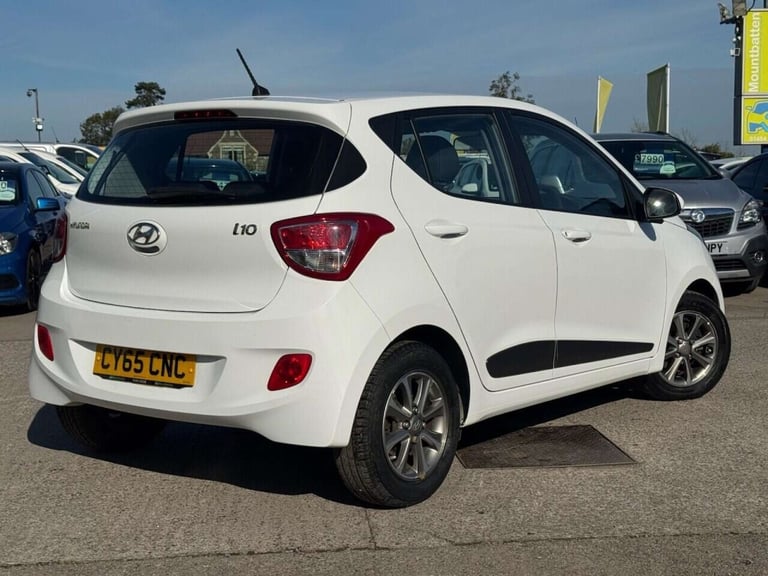 2015 Hyundai i10 1.0 Blue Drive Premium 5dr HATCHBACK PETROL Manual