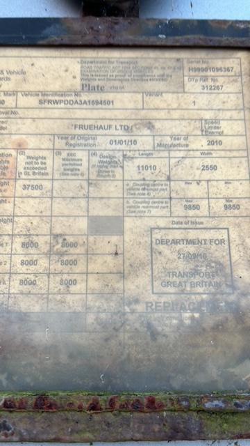 2010 Crane Fruehauf 63 yard, Tri-axle smoothside alloy tipper.