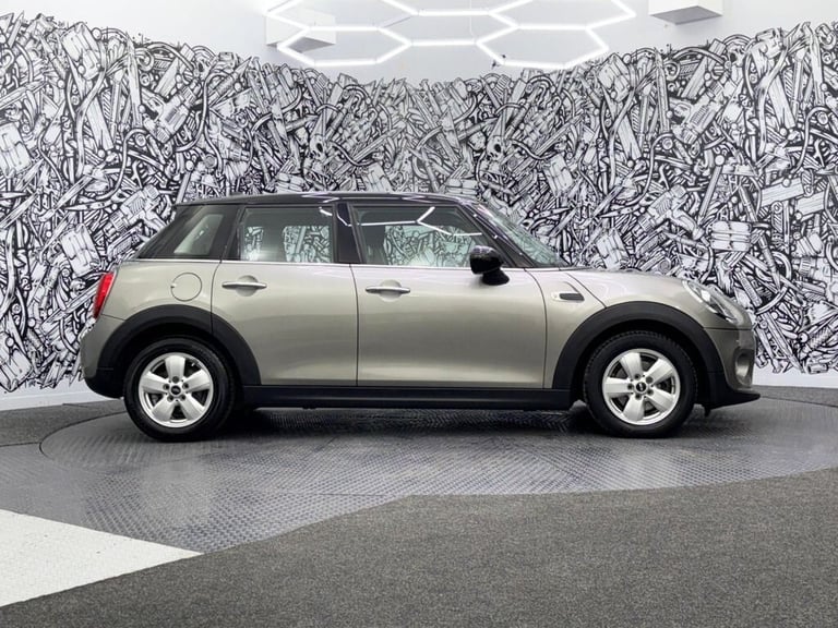 2019 MINI Hatch 1.5 Cooper Classic Hatchback 5dr Petrol Manual Euro 6 (s/s) (136 ps) Hatchback Pe...