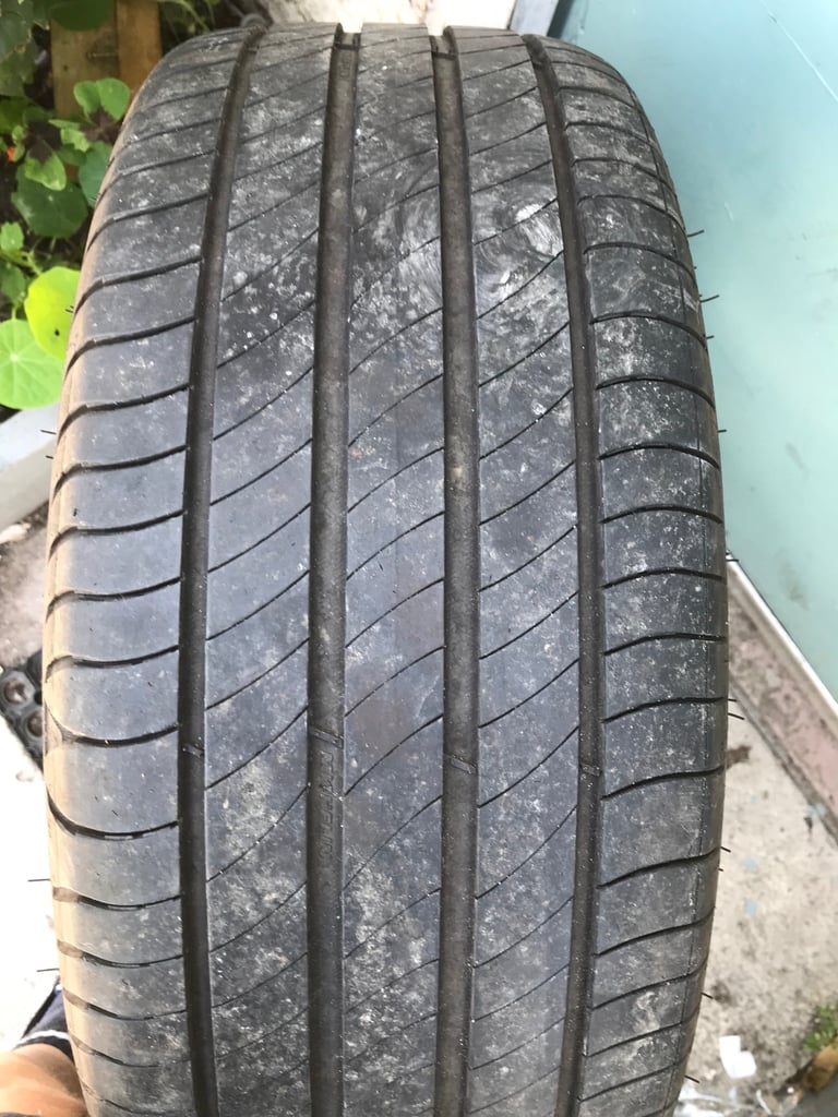 Wheel from a Vw golf scirocco will fit others 18 inch  balanced wheel 