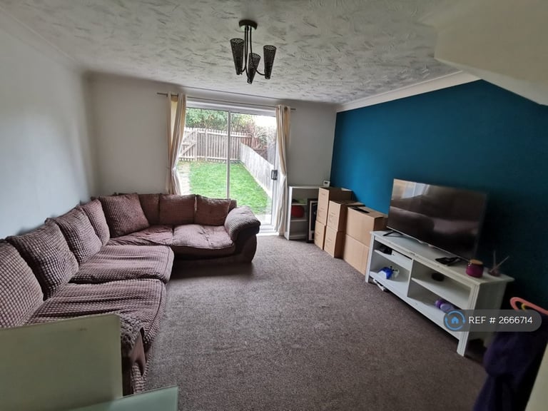 2 bedroom house in Olympic Way, Kettering, NN15 (2 bed) (#2666714)