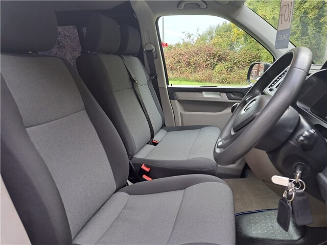 2017 Volkswagen Transporter 2.0 BiTDI BMT 204 Startline Window Van 4MOTION Window Van Diesel Manual